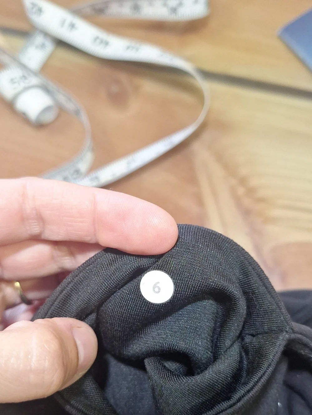 Lululemon Black Capri Leggings Size 6